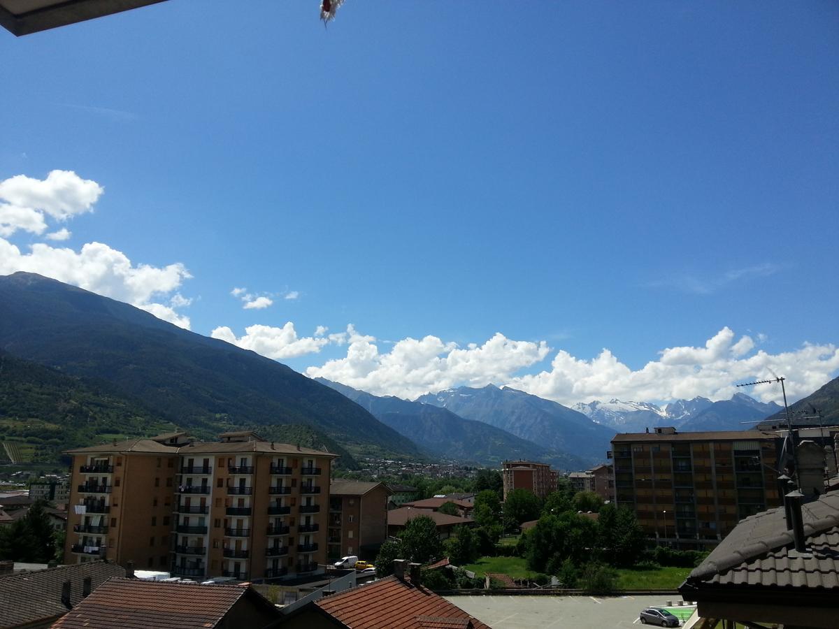 Arc En Ciel Lejlighed Aosta Eksteriør billede